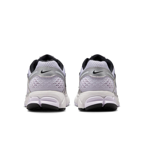 NIKE Zoom Vomero 5 Womens Sneakers