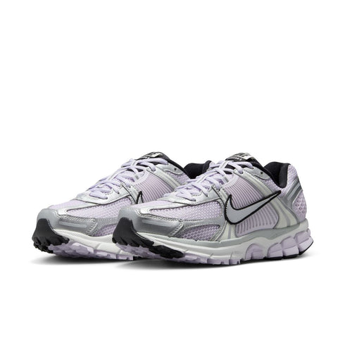NIKE Zoom Vomero 5 Womens Sneakers