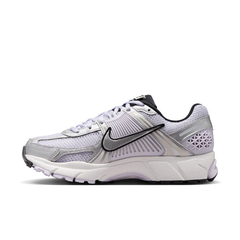 NIKE Zoom Vomero 5 Womens Sneakers