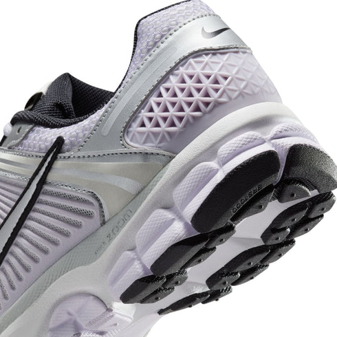 NIKE Zoom Vomero 5 Womens Sneakers