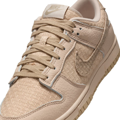 NIKE Dunk Low Womens Sneakers