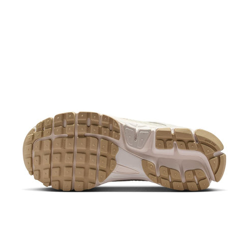 NIKE Zoom Vomero 5 Women's Sneakers