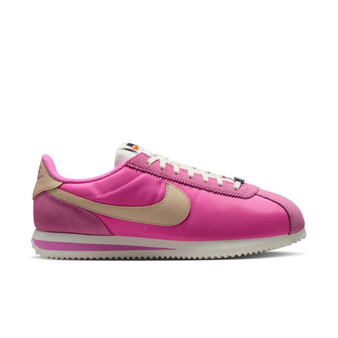 NIKE Cortez Womens Sneakers