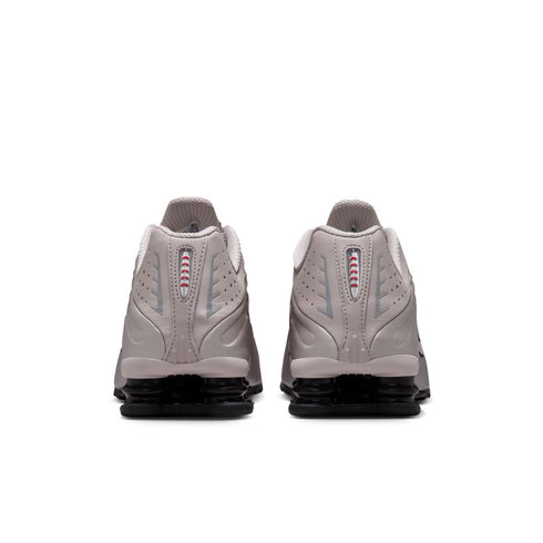NIKE Shox R4 Mens Sneakers