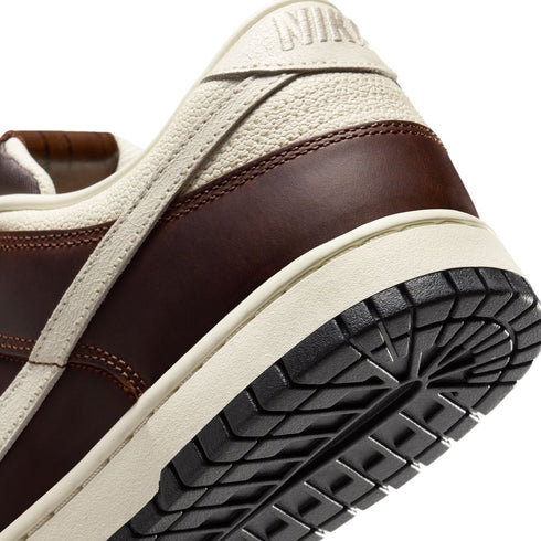 NIKE Dunk Low Retro Mens Sneakers