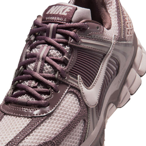 NIKE Zoom Vomero 5 Women's Sneakers