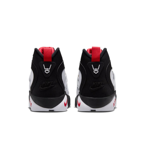 NIKE Air Diamond Turf II Men's Sneakers