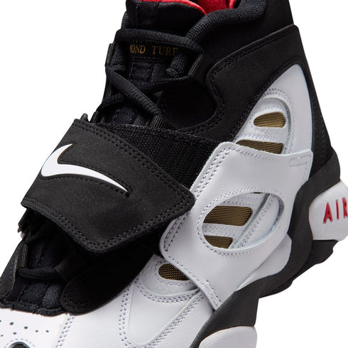 NIKE Air Diamond Turf II Men's Sneakers