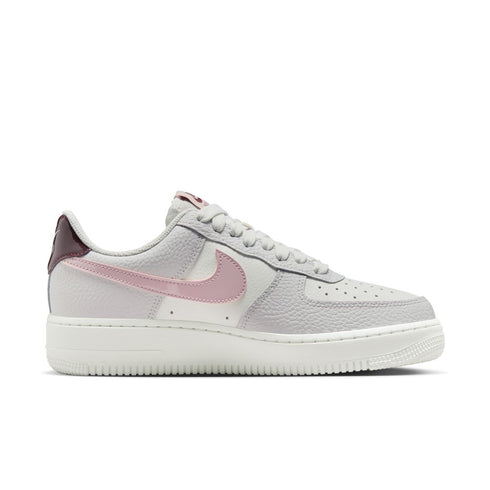 NIKE Air Force 1 '07 Womens Sneakers