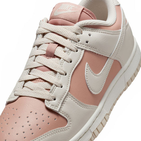 NIKE Dunk Low Womens Sneakers