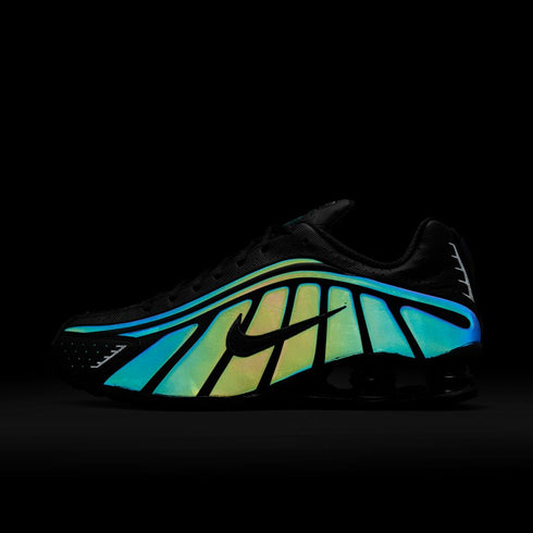 NIKE Shox R4 SE Mens Sneakers