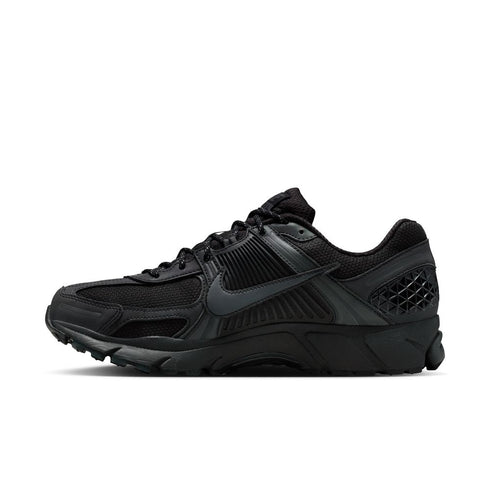 NIKE Zoom Vomero 5 SE Mens Sneakers