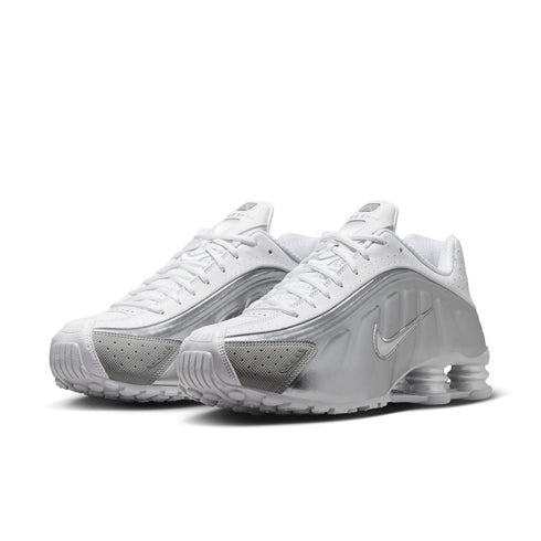 NIKE Shox R4 SE Men's Sneakers