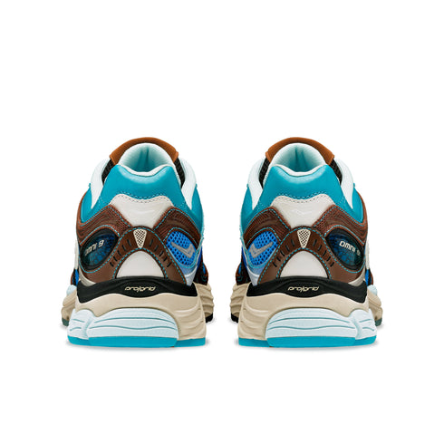 SAUCONY Progrid Omni 9 X Footpatrol Mens Sneakers