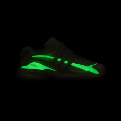 ADIDAS Pharrell Williams Adistar Jellyfish "Triple White" Mens Sneakers