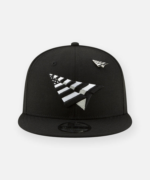 PAPER PLANES The Original Crown Snapback with Green Undervisor Accessories