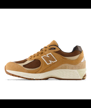NEW BALANCE 2002R GORE-TEX® Unisex Sneakers