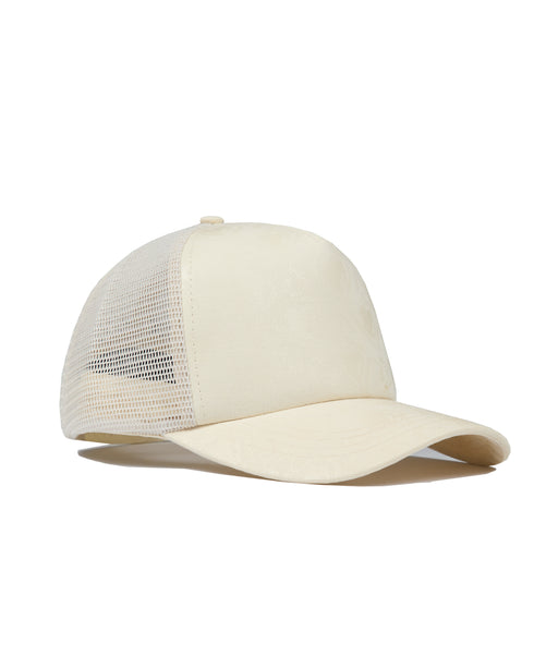 WHENSMOKECLEARS Studded Heart Trucker Mens Accessories