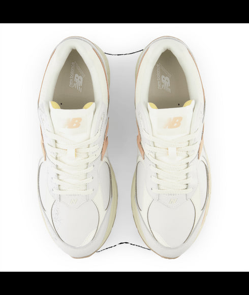 NEW BALANCE M2002 Unisex Sneakers