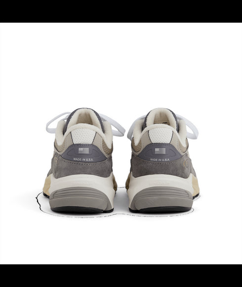 NEW BALANCE U990v6 'Made In Usa' CASTLEROCK Unisex Sneakers