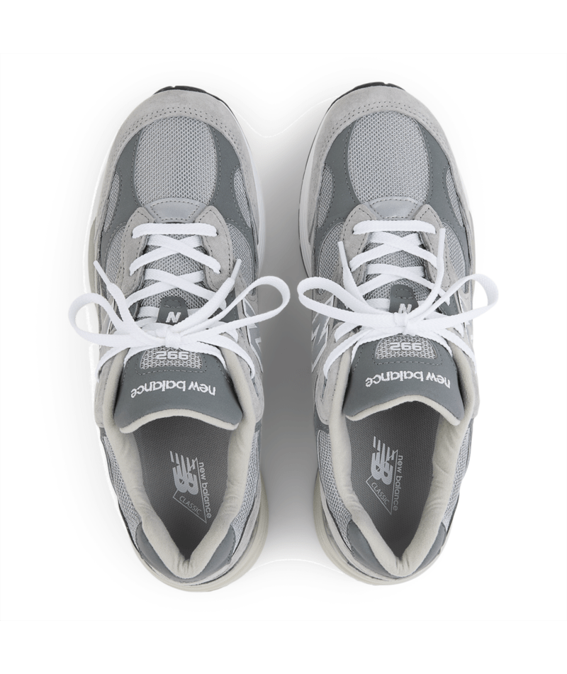 NEW BALANCE U992 MiUSA Unisex Sneakers – ASPHALT