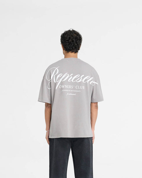 REPRESENT Owners Club Script T-shirt Mens Apparel