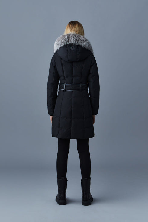 MACAKGE KAY-X Womens Apparel