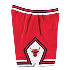 MITCHELL & NESS ’76 AUTHENTIC BULLS SHORTS Mens Apparel -