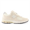 NEW BALANCE 2002R Mens Sneakers