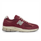 NEW BALANCE 2002R Mens Sneakers
