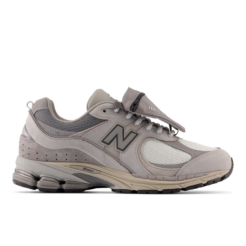 NEW BALANCE 2002R 'Pocket' Mens Sneakers