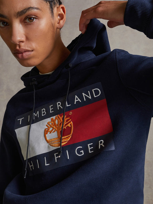 TOMMY HILFIGER X TIMBERLAND FLAG HOODIE Unisex Apparel -